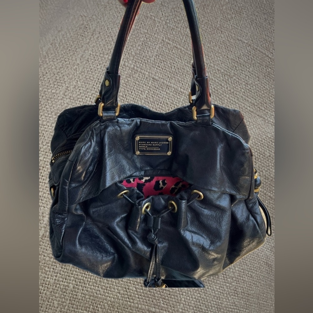 Marc Jacobs Black Leather Shoulder Bag